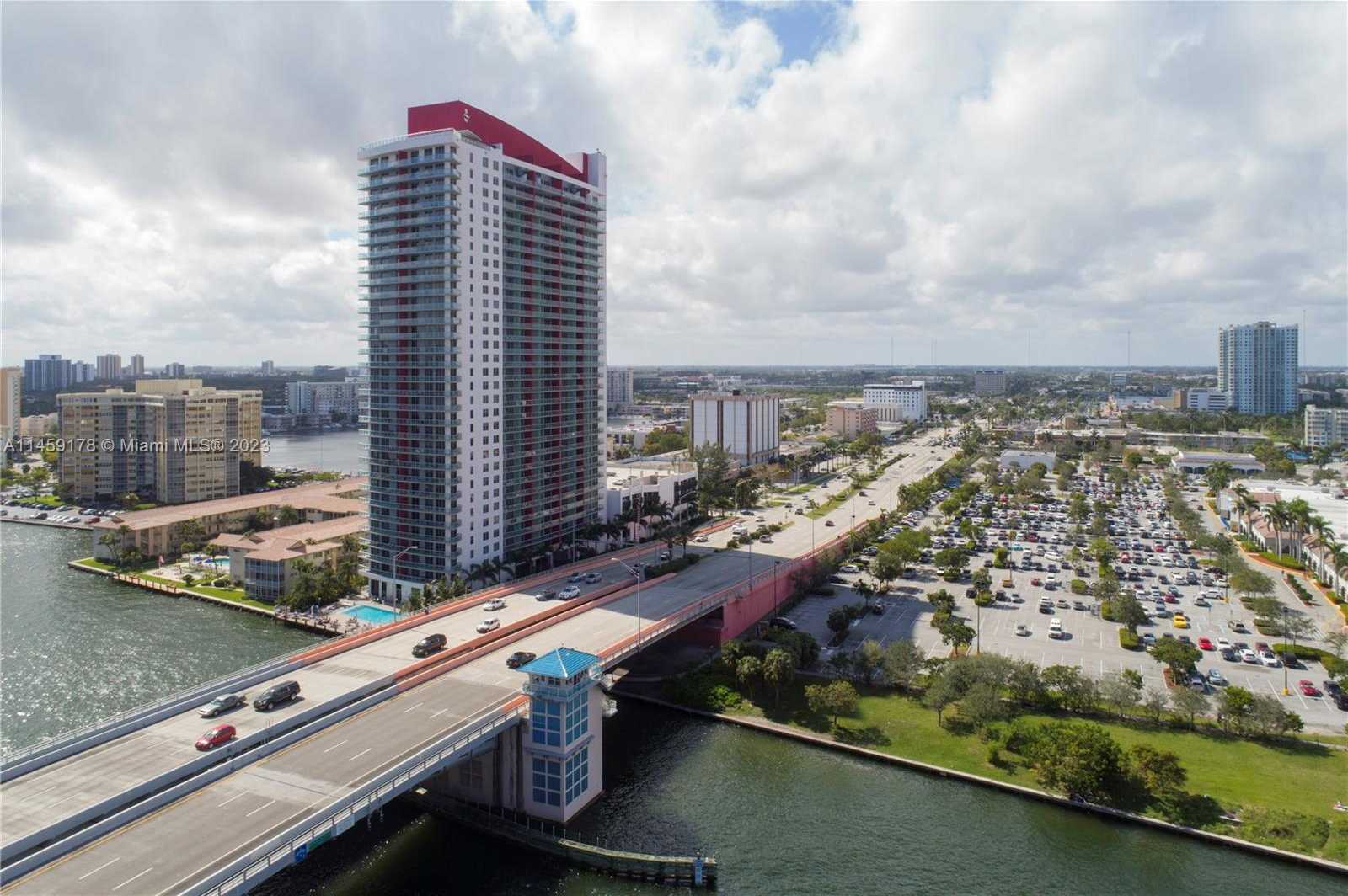 Small Image of 4010 SOUTH OCEAN DR #R2206, Hollywood Number 2