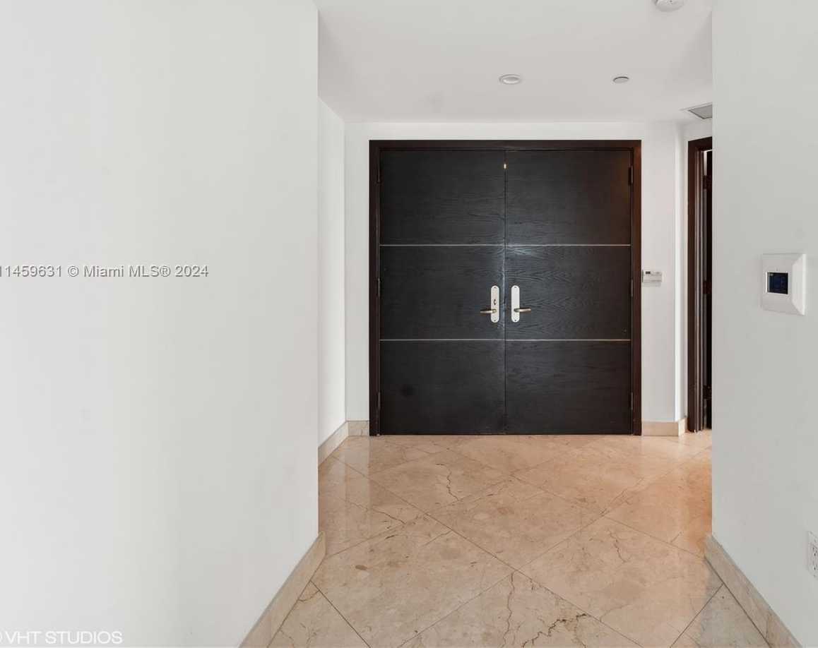 Small Image of 1331 BRICKELL BAY DR #2802, Miami Number 19