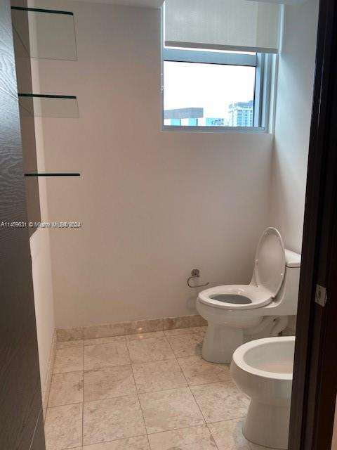 Small Image of 1331 BRICKELL BAY DR #2802, Miami Number 37