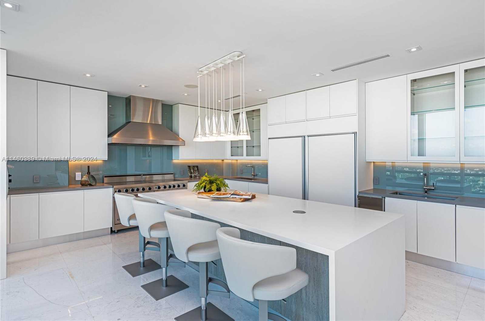 Small Image of 1643 BRICKELL AVE #PH4902, Miami Number 12