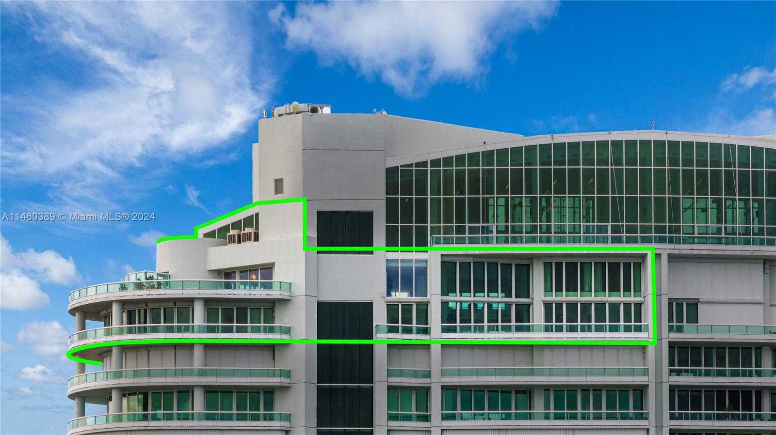 Small Image of 1643 BRICKELL AVE #PH4902, Miami Number 2
