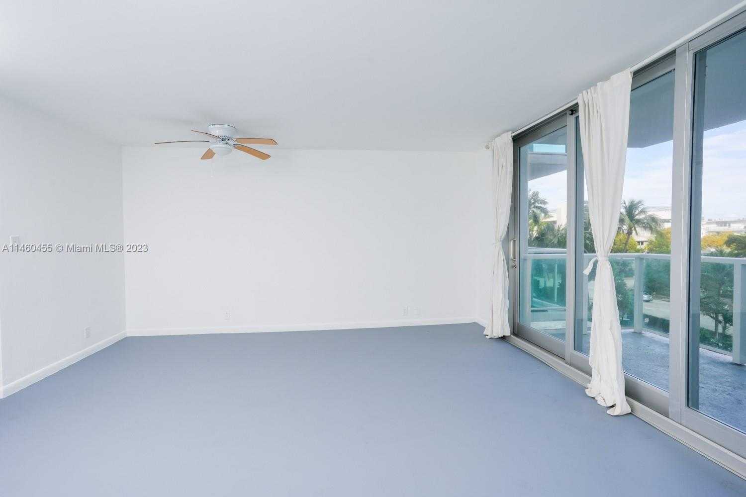 Small Image of 1000 WEST AVE #306, Miami Beach Number 21