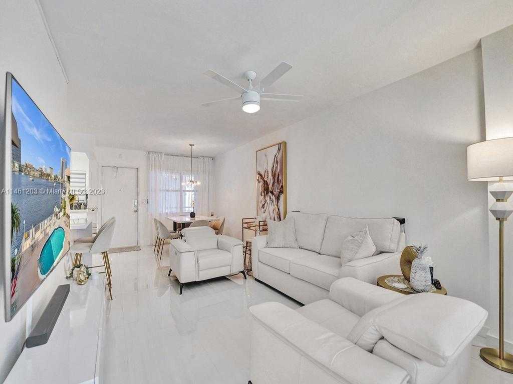 Small Image of 300 GOLDEN ISLES DR #312, Hallandale Beach Number 13