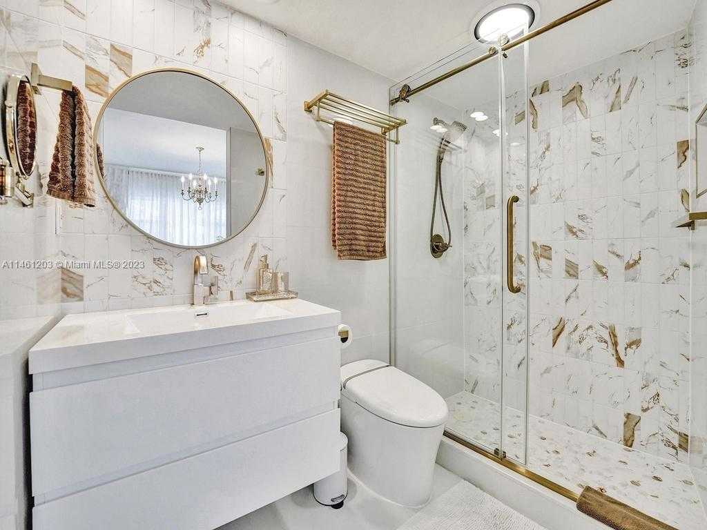 Small Image of 300 GOLDEN ISLES DR #312, Hallandale Beach Number 45