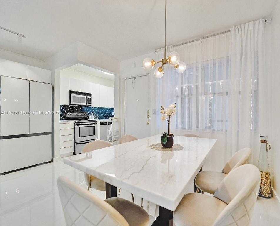 Small Image of 300 GOLDEN ISLES DR #312, Hallandale Beach Number 5