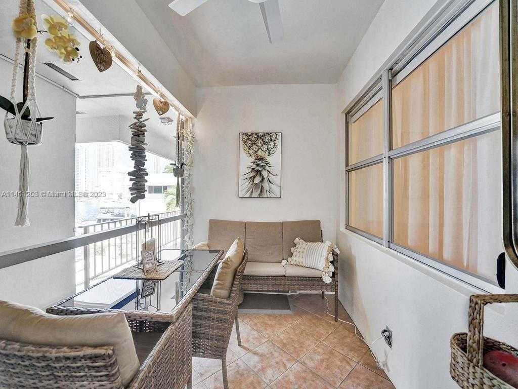 Small Image of 300 GOLDEN ISLES DR #312, Hallandale Beach Number 53