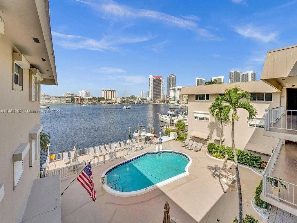 Small Image of 300 GOLDEN ISLES DR #312, Hallandale Beach Number 56