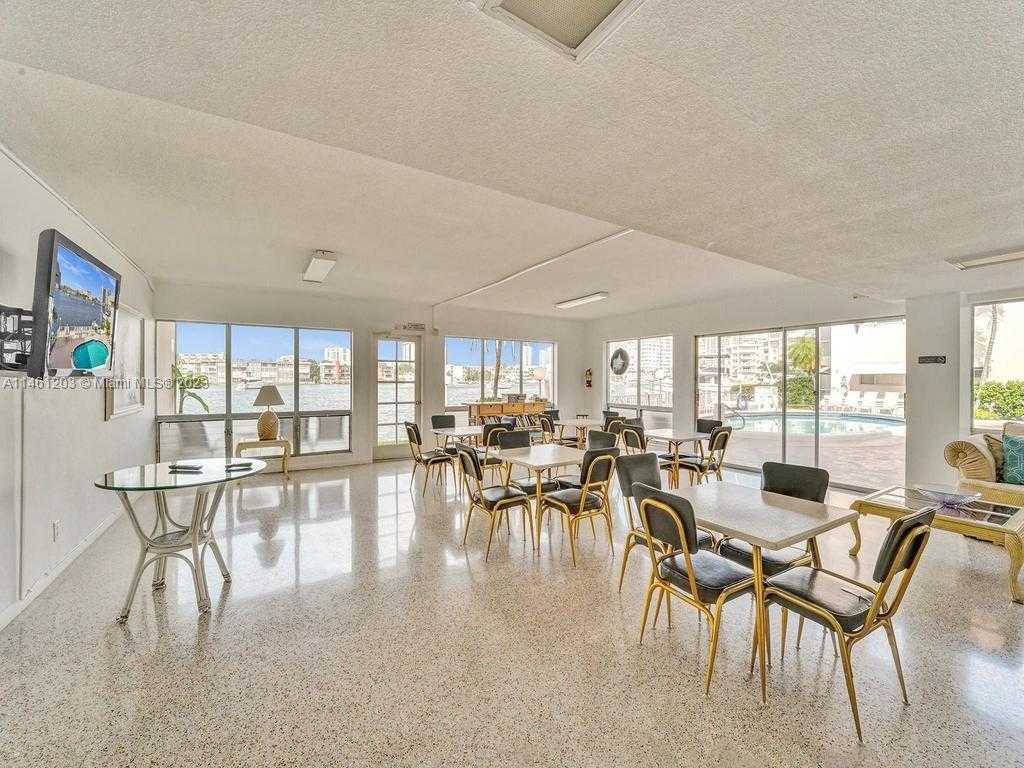 Small Image of 300 GOLDEN ISLES DR #312, Hallandale Beach Number 68