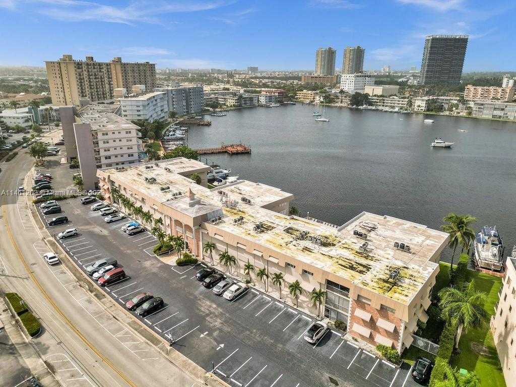 Small Image of 300 GOLDEN ISLES DR #312, Hallandale Beach Number 69