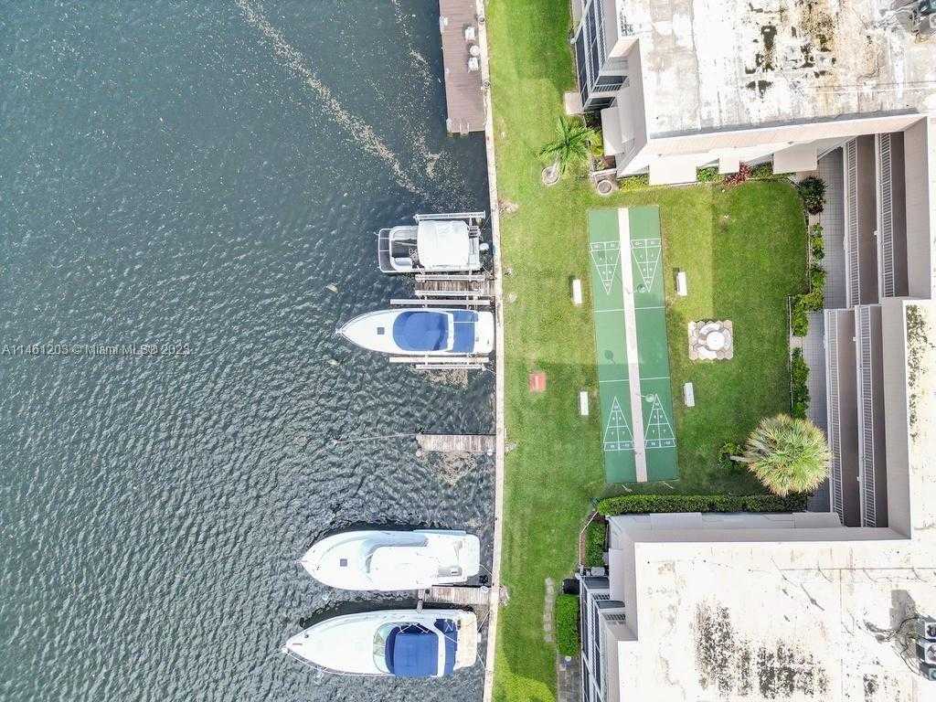Small Image of 300 GOLDEN ISLES DR #312, Hallandale Beach Number 79