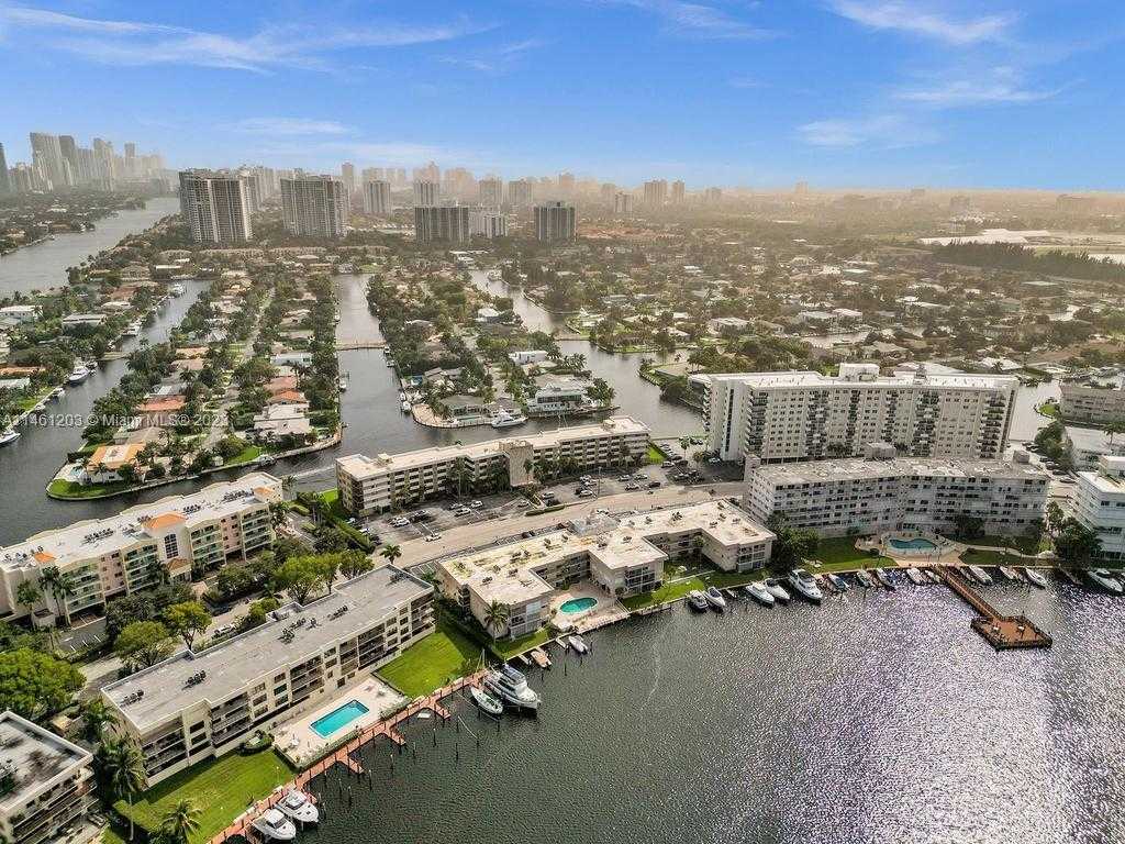 Small Image of 300 GOLDEN ISLES DR #312, Hallandale Beach Number 86