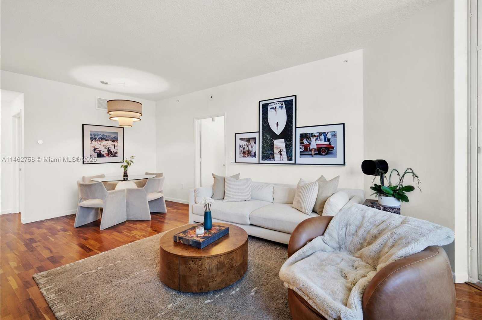 Small Image of 1 CENTURY LN #209, Miami Beach Number 17