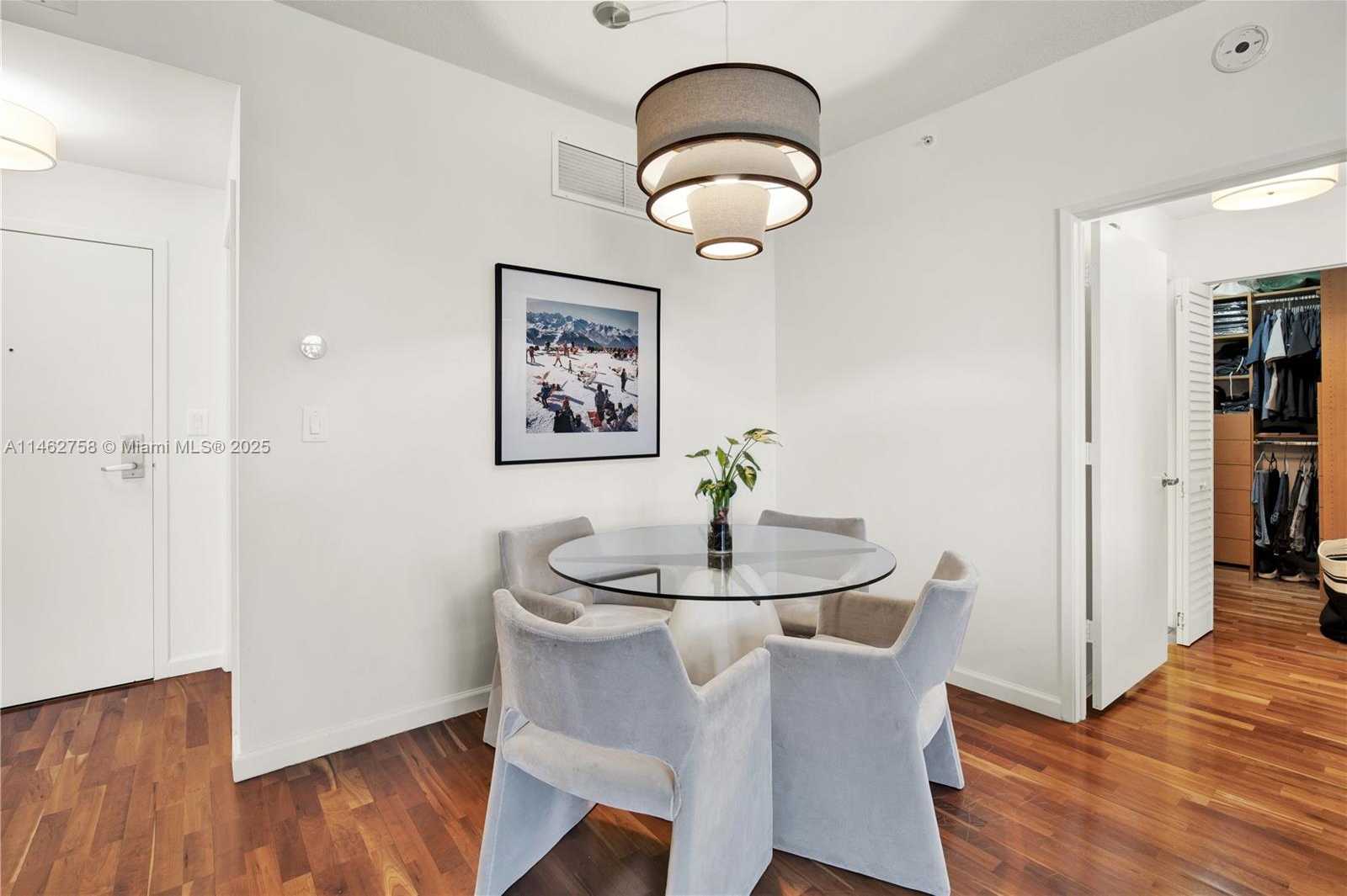 Small Image of 1 CENTURY LN #209, Miami Beach Number 18