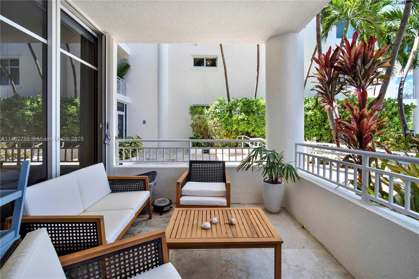 Small Image of 1 CENTURY LN #209, Miami Beach Number 69
