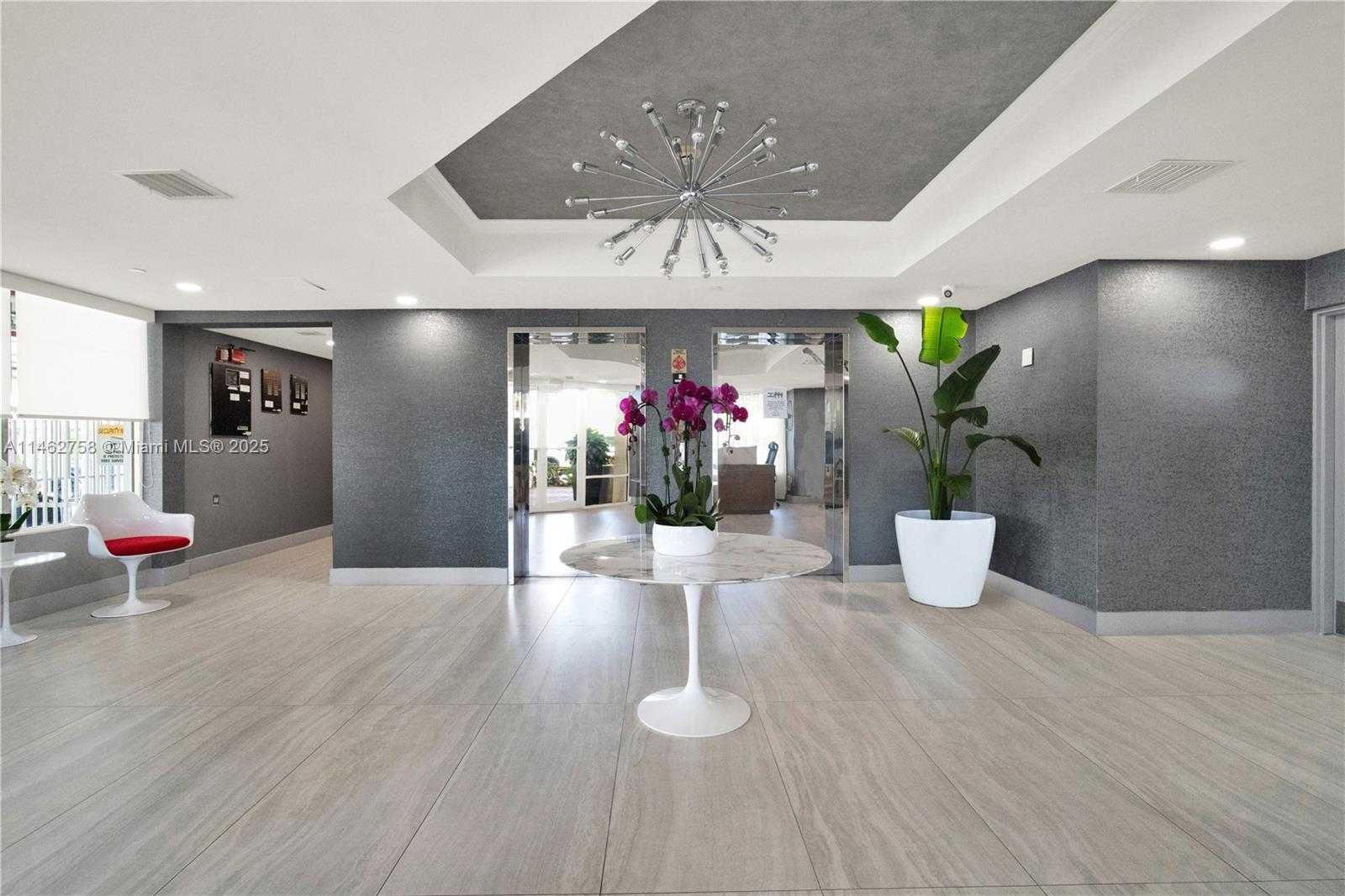 Small Image of 1 CENTURY LN #209, Miami Beach Number 7