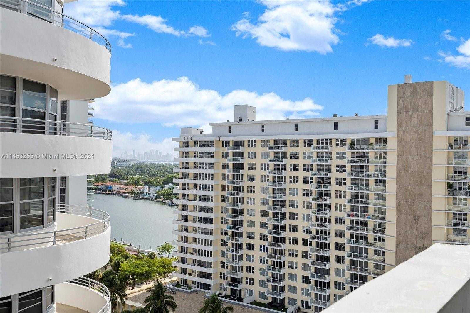 Small Image of 5601 COLLINS AVE #1514, Miami Beach Number 41