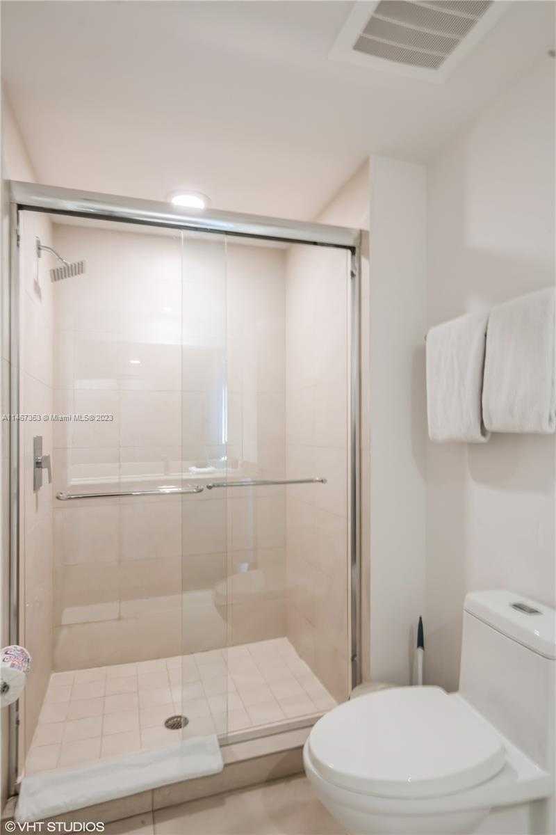 Small Image of 4111 SOUTH OCEAN DR #2006, Hollywood Number 14