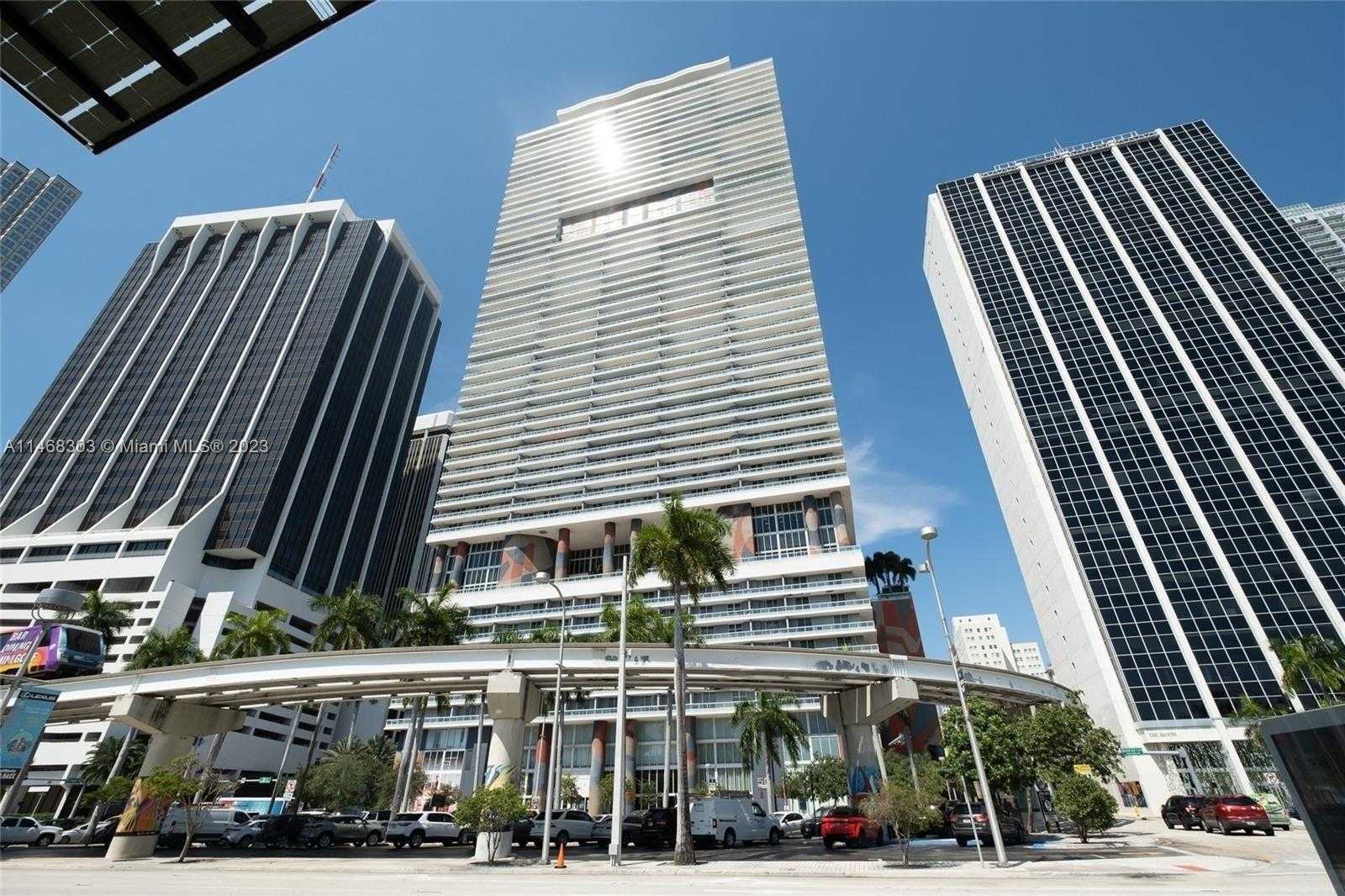 Small Image of 50 BISCAYNE BLVD #2111, Miami Number 2