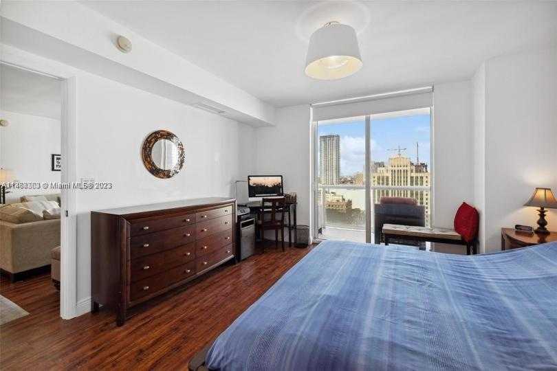 Small Image of 50 BISCAYNE BLVD #2111, Miami Number 20