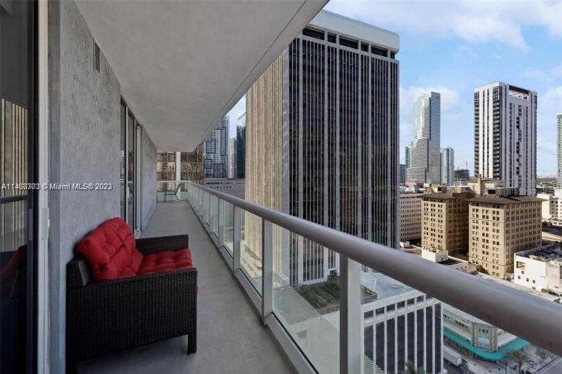 Small Image of 50 BISCAYNE BLVD #2111, Miami Number 35
