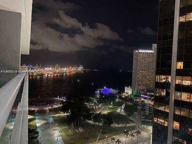 Small Image of 50 BISCAYNE BLVD #2111, Miami Number 62