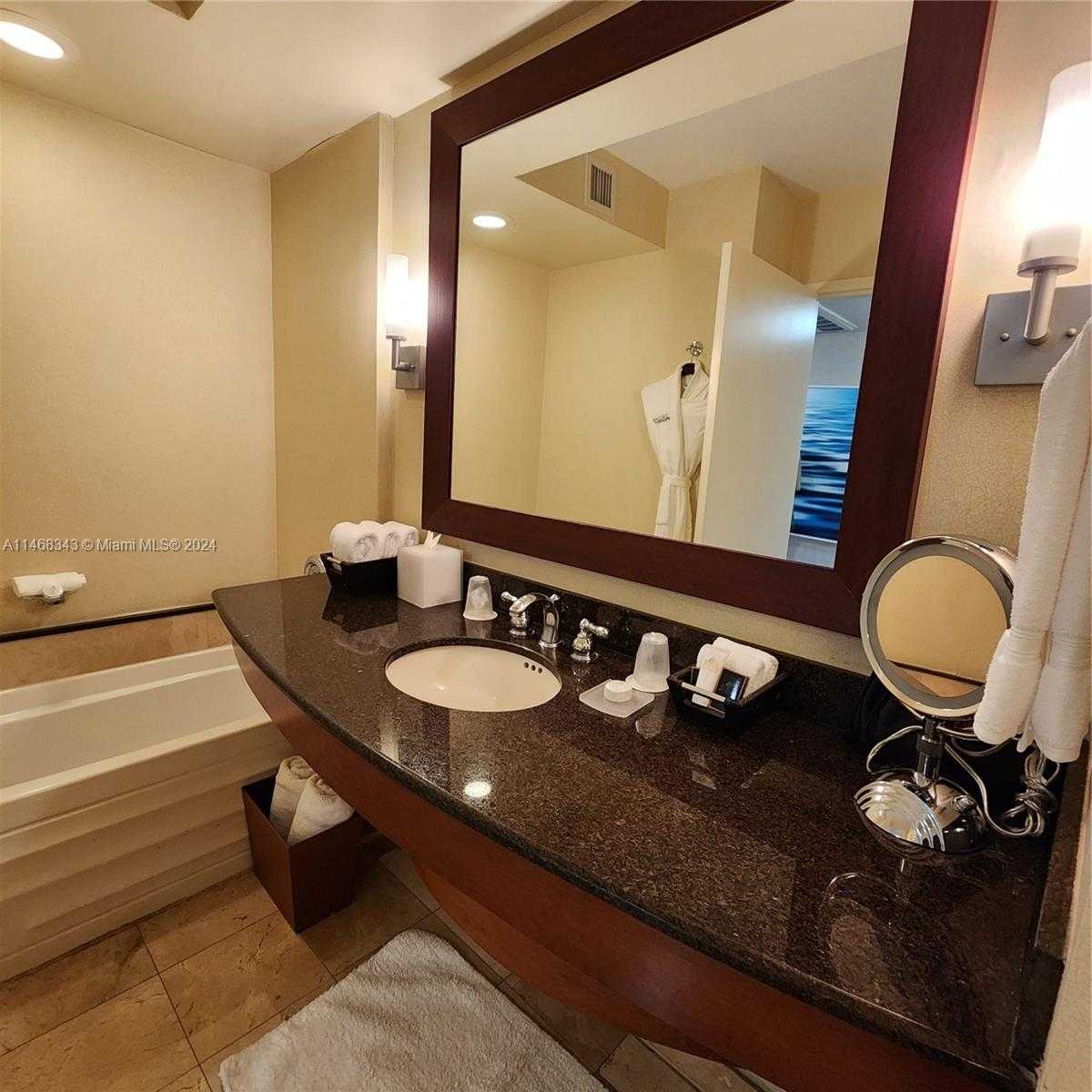 Small Image of 18001 COLLINS AVE #603, Sunny Isles Beach Number 19