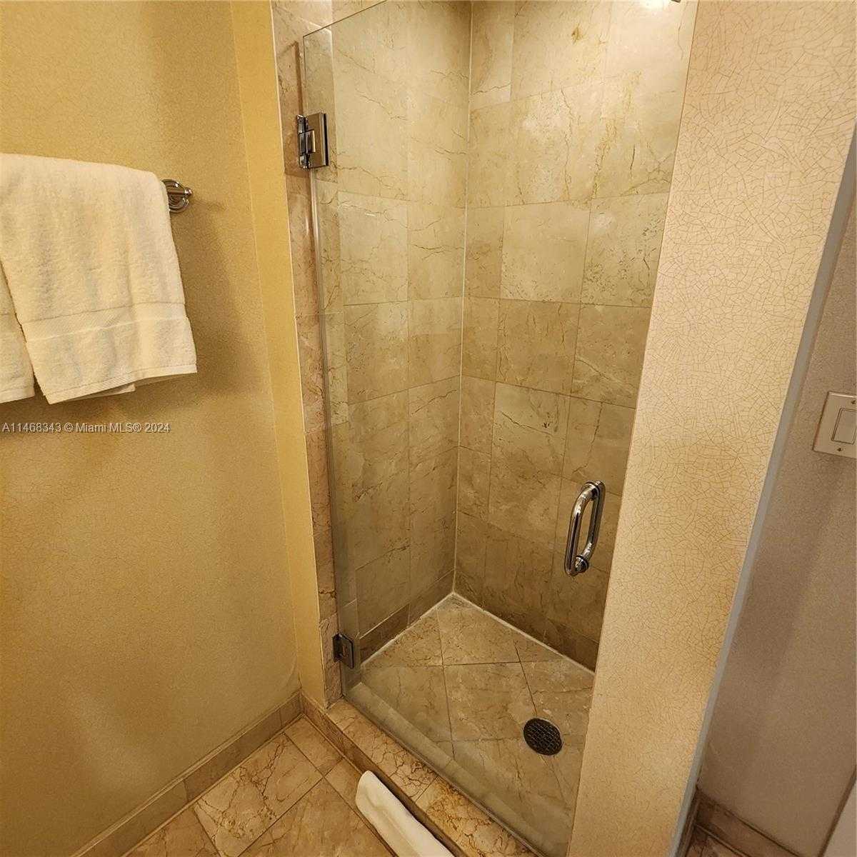 Small Image of 18001 COLLINS AVE #603, Sunny Isles Beach Number 22