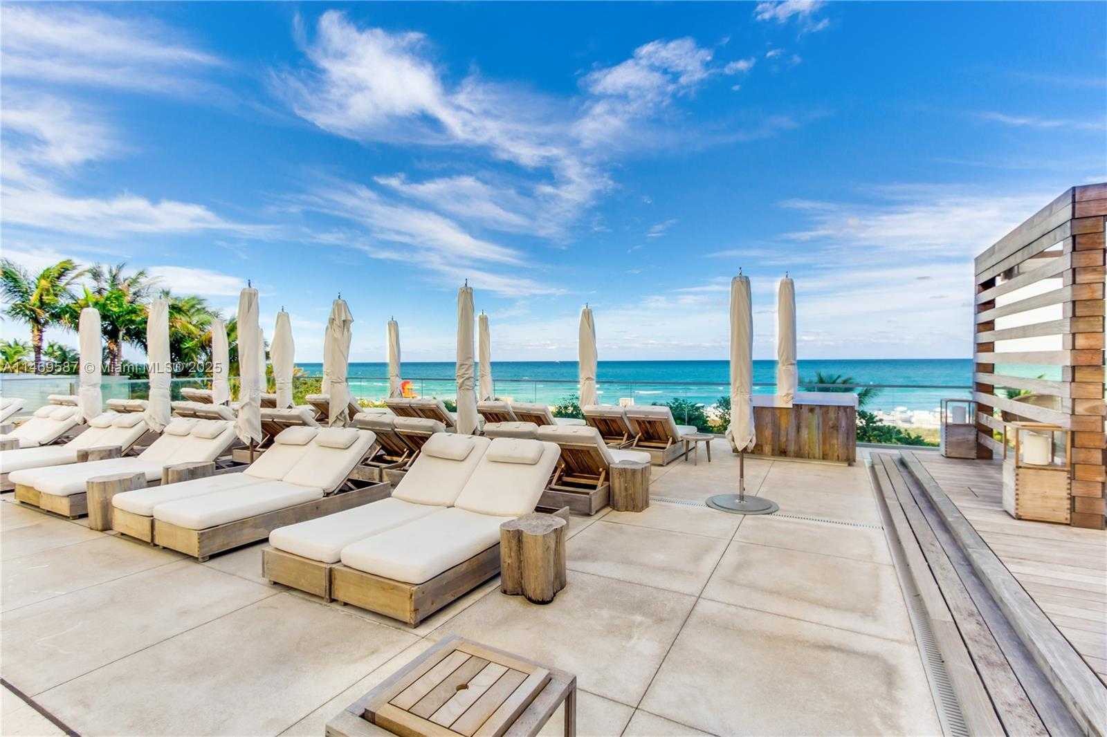 Small Image of 2301 COLLINS AVE #1038/1039, Miami Beach Number 28