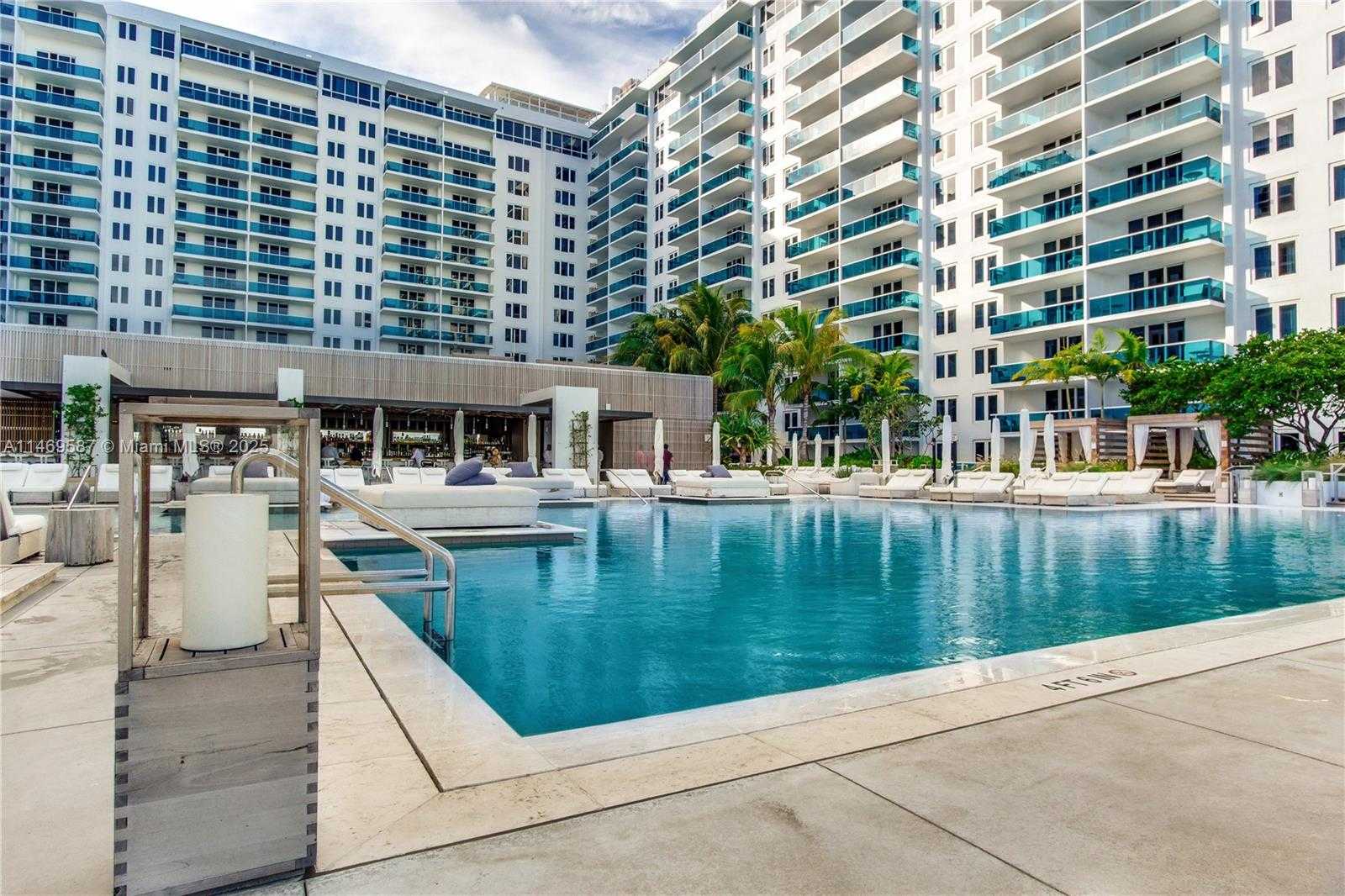 Small Image of 2301 COLLINS AVE #1038/1039, Miami Beach Number 32