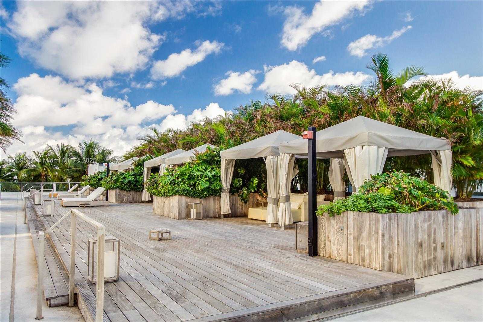Small Image of 2301 COLLINS AVE #1038/1039, Miami Beach Number 34