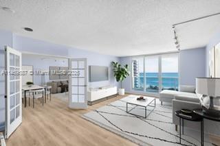 Small Image of 2301 COLLINS AVE #1038/1039, Miami Beach Number 5