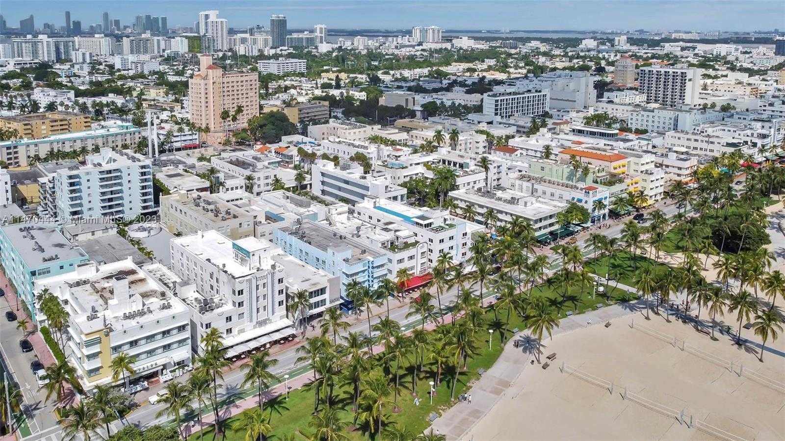 Small Image of 465 OCEAN DR #804, Miami Beach Number 21