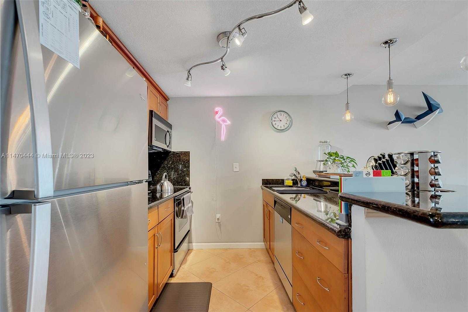 Small Image of 465 OCEAN DR #804, Miami Beach Number 39