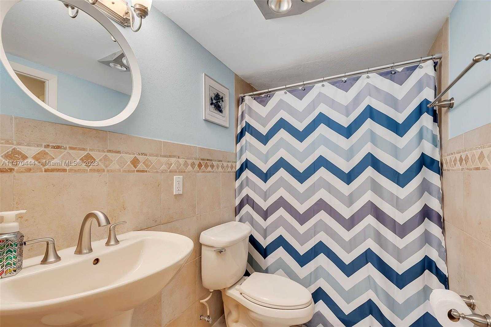 Small Image of 465 OCEAN DR #804, Miami Beach Number 43