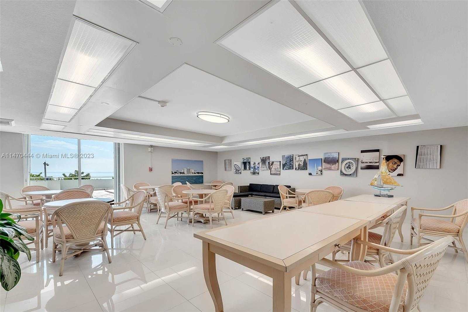 Small Image of 465 OCEAN DR #804, Miami Beach Number 48