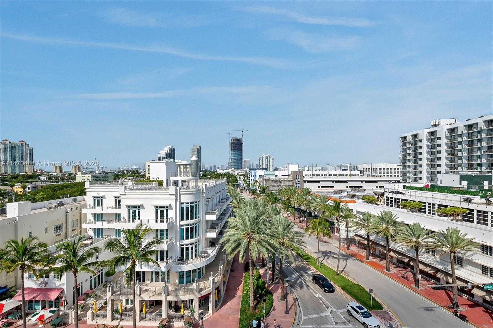 Small Image of 465 OCEAN DR #804, Miami Beach Number 8