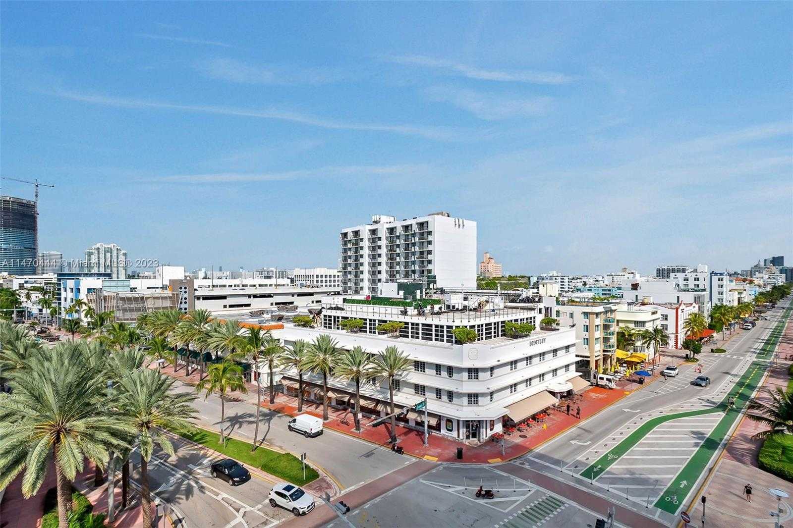 Small Image of 465 OCEAN DR #804, Miami Beach Number 9