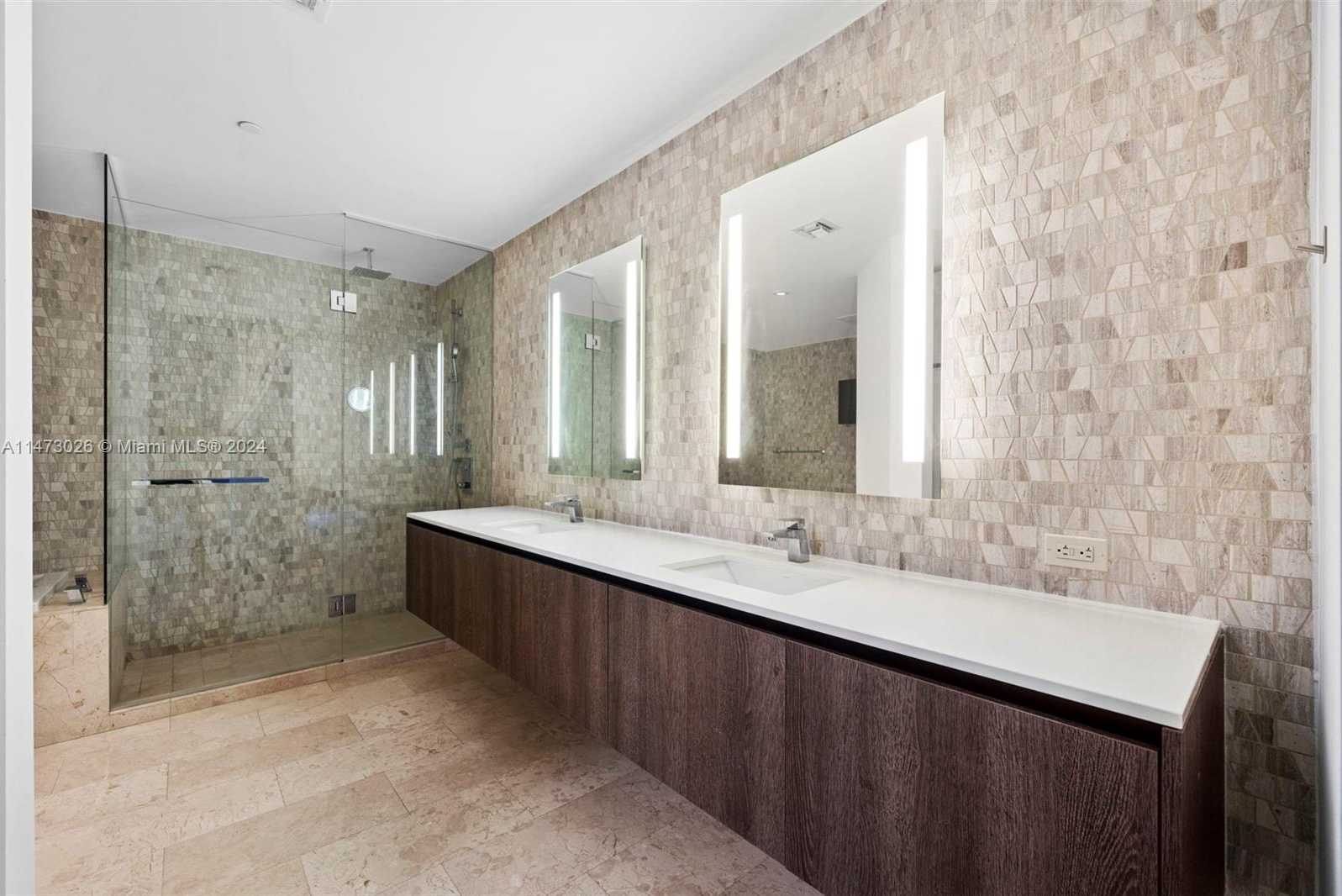 Small Image of 68 SOUTH EAST 6TH ST #2410, Miami Number 19