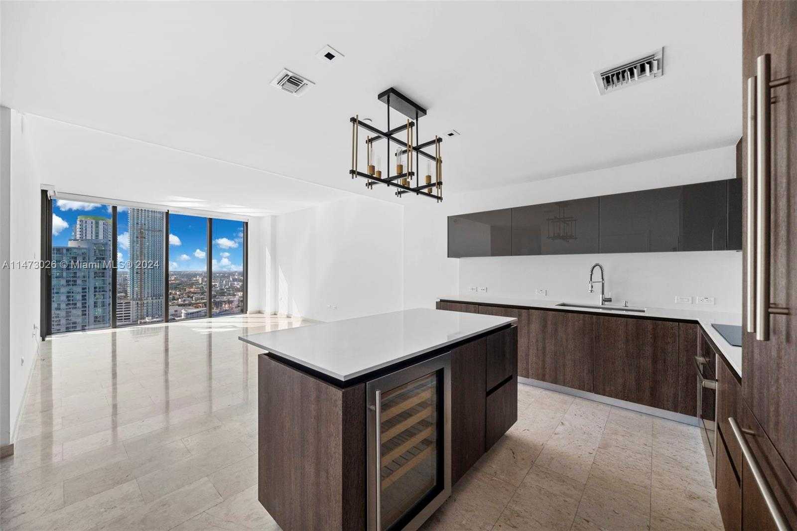 Small Image of 68 SOUTH EAST 6TH ST #2410, Miami Number 2