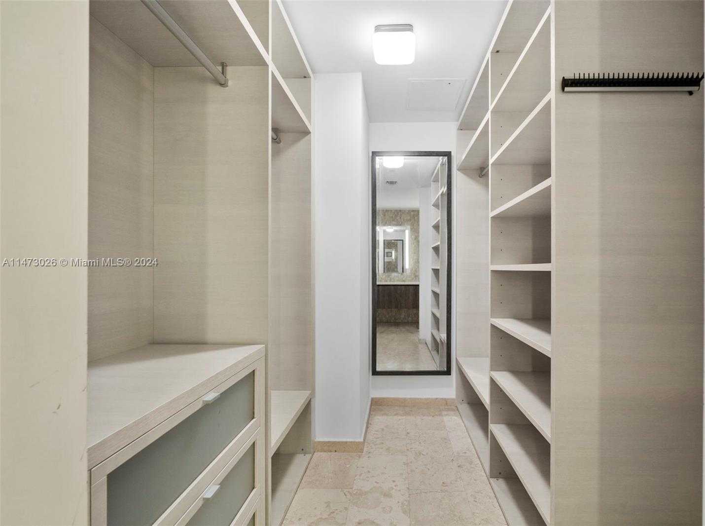 Small Image of 68 SOUTH EAST 6TH ST #2410, Miami Number 23