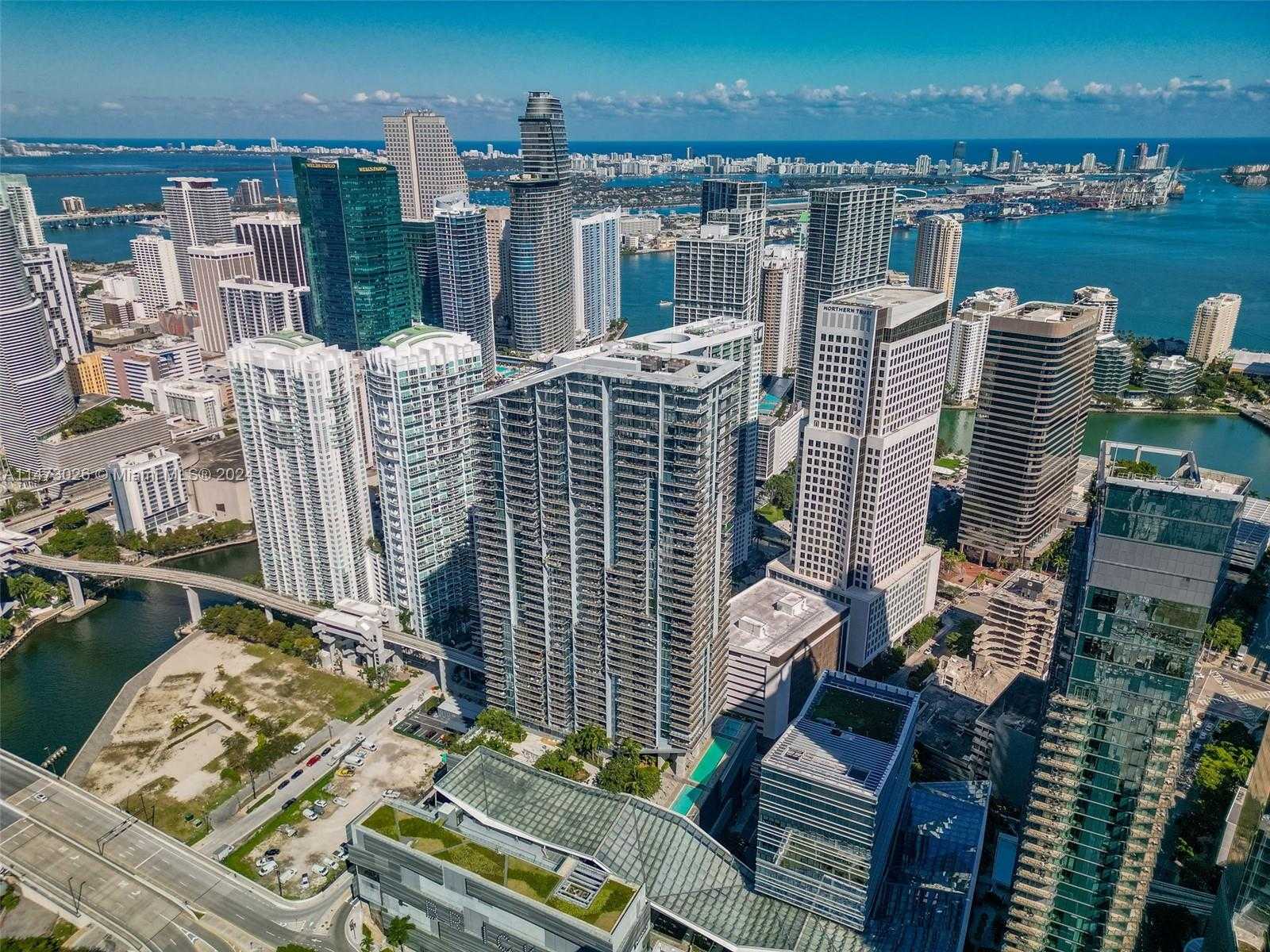 Small Image of 68 SOUTH EAST 6TH ST #2410, Miami Number 39