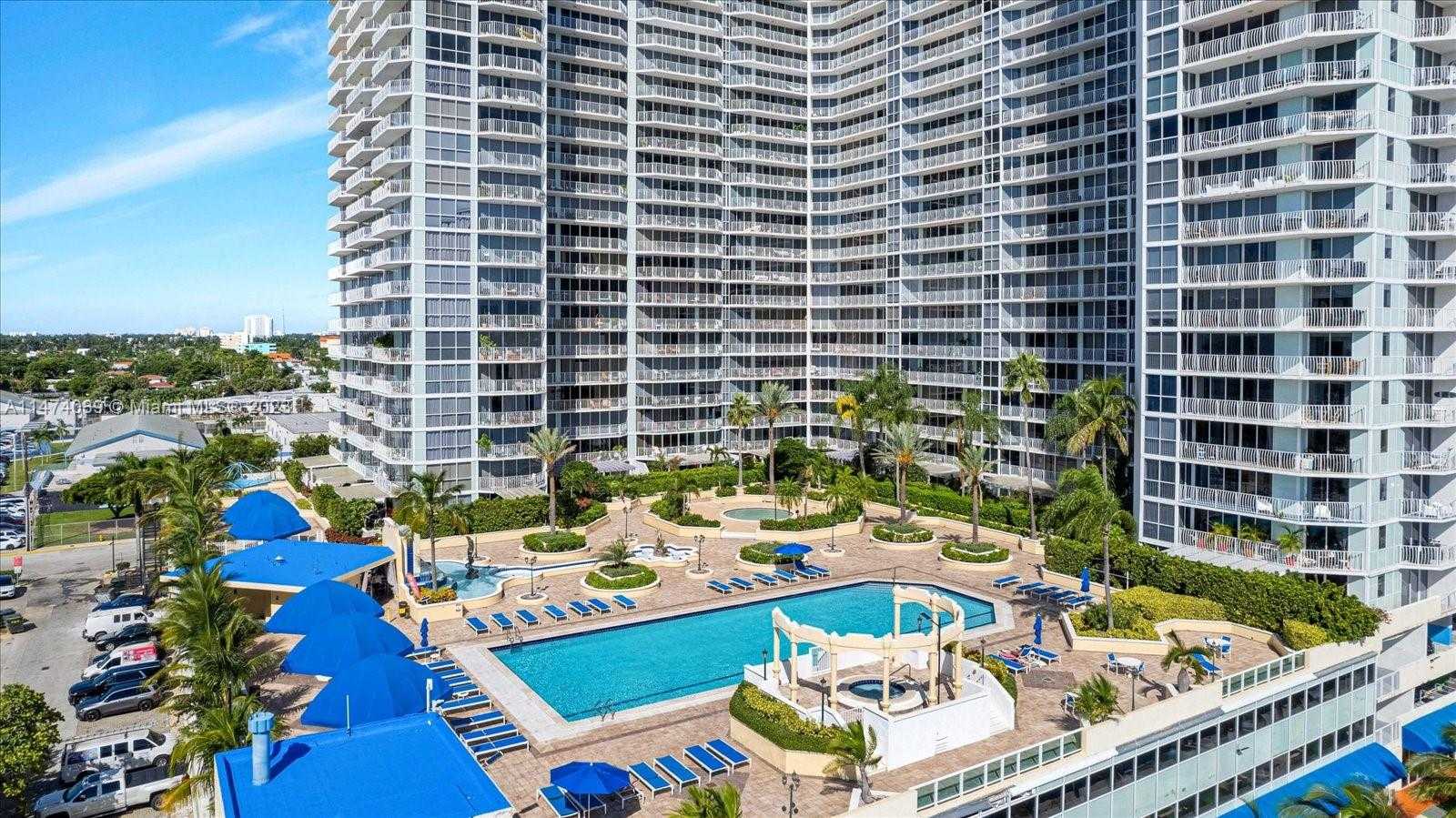 Small Image of 7601 EAST TREASURE DR #2311, North Bay Village Number 20