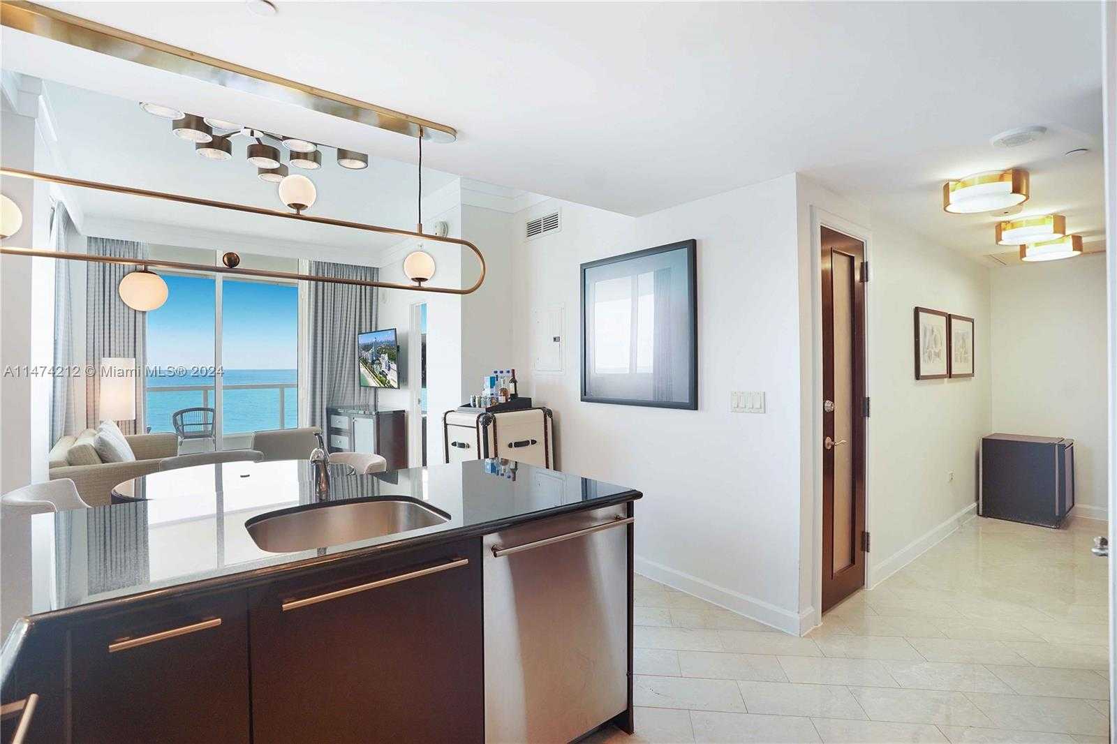 Small Image of 4391 COLLINS AVE #709, Miami Beach Number 12