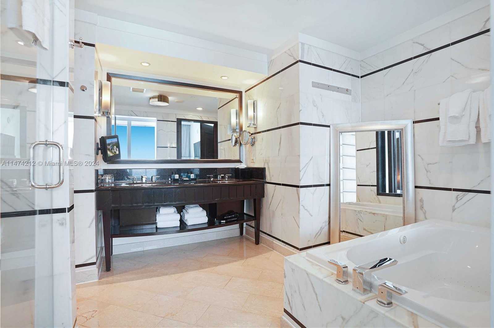 Small Image of 4391 COLLINS AVE #709, Miami Beach Number 24