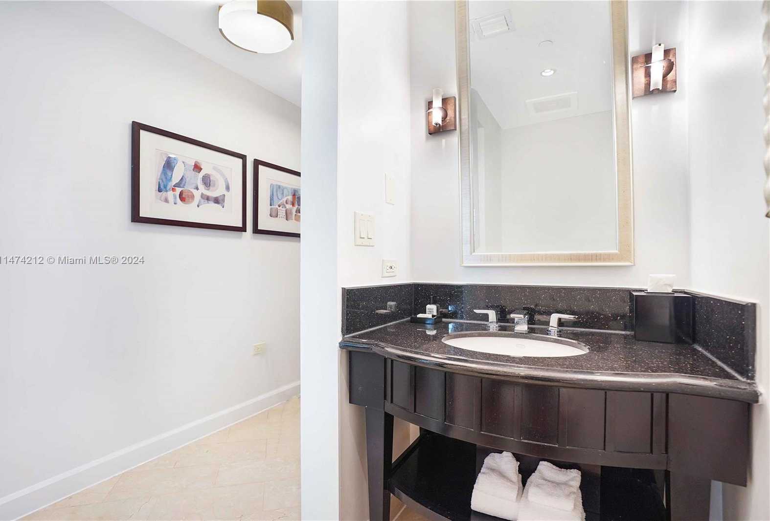 Small Image of 4391 COLLINS AVE #709, Miami Beach Number 27