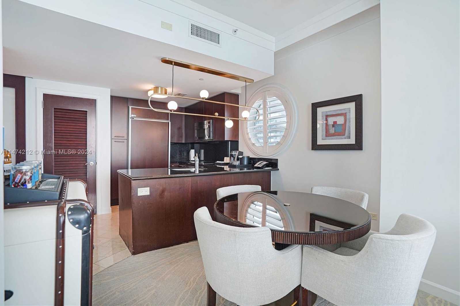Small Image of 4391 COLLINS AVE #709, Miami Beach Number 9