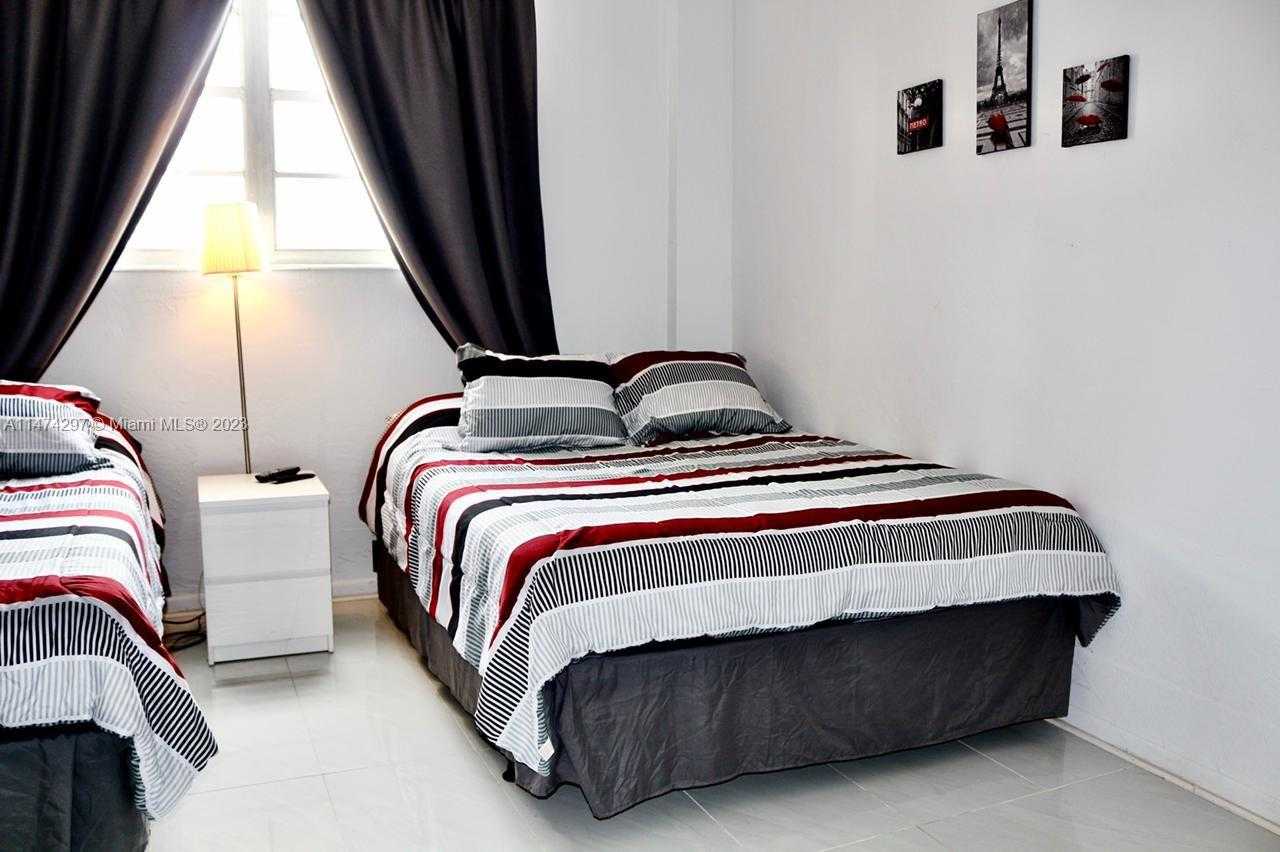 Small Image of 19370 COLLINS AVE #415, Sunny Isles Beach Number 20