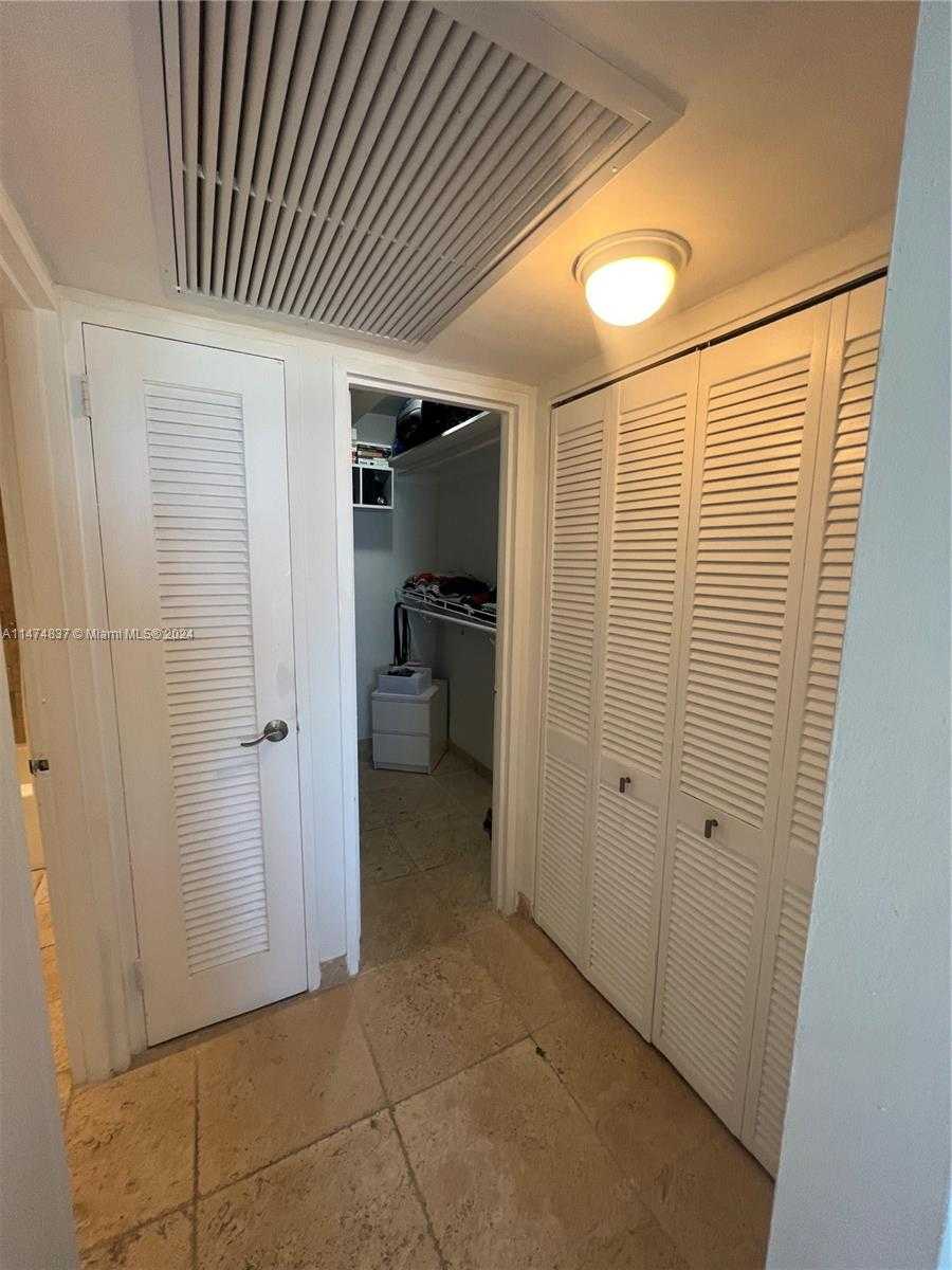 Small Image of 5151 COLLINS AVE #1035, Miami Beach Number 16