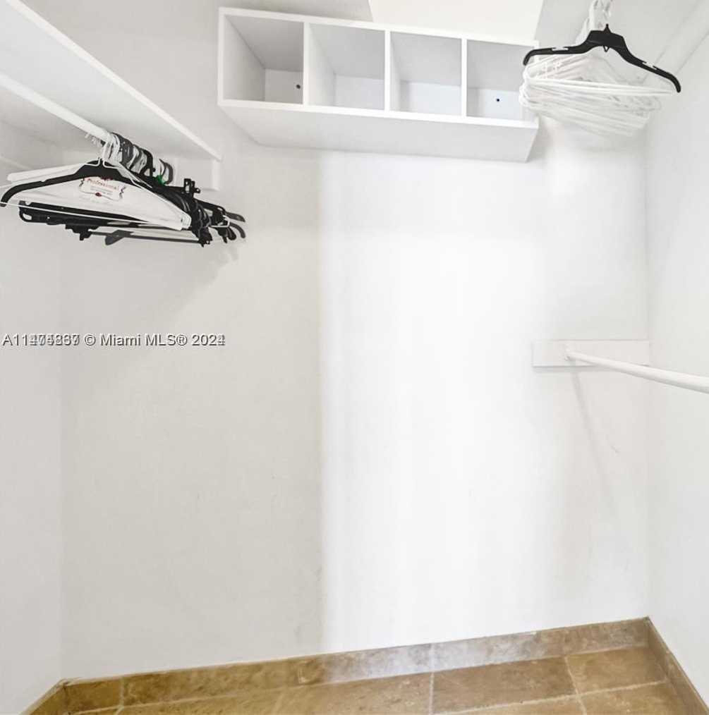 Small Image of 5151 COLLINS AVE #1035, Miami Beach Number 17