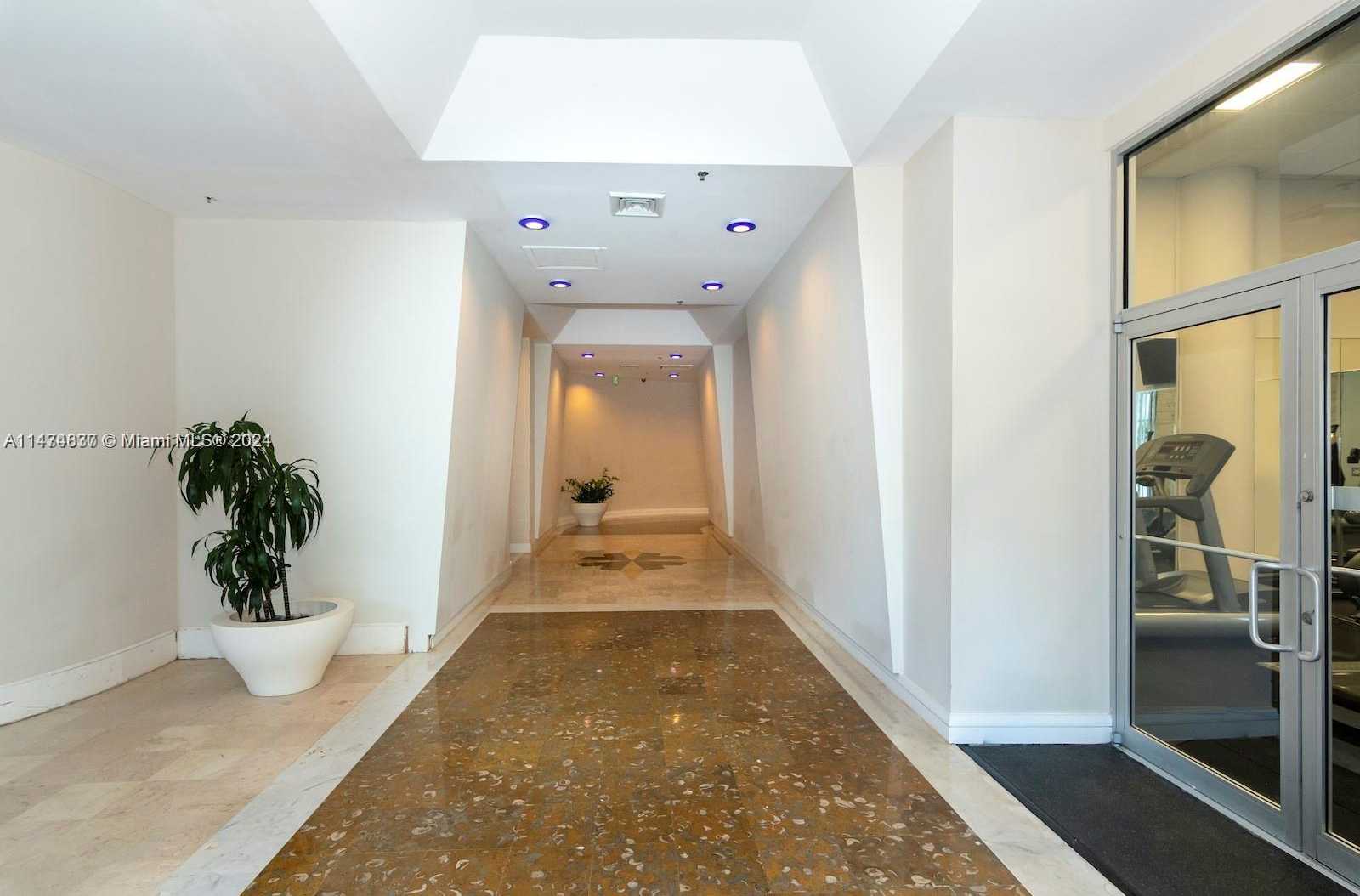 Small Image of 5151 COLLINS AVE #1035, Miami Beach Number 37